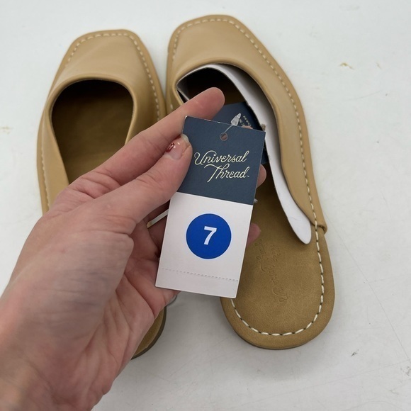 NWT Universal Thread Women’s Tan Nude Vegan Faux Leather Brandy Slip On Mules - Picture 6 of 6